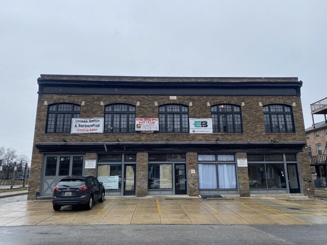 Building Photo - 1509 E Baltimore St