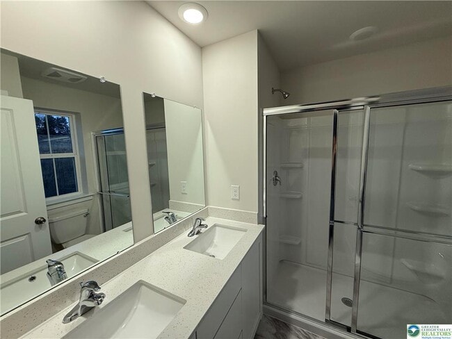 Building Photo - 7676 Clayton Ave