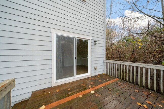 Building Photo - 17309 SW Benji Ct