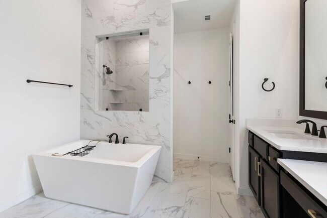 Building Photo - 108 Salvia Star Ct