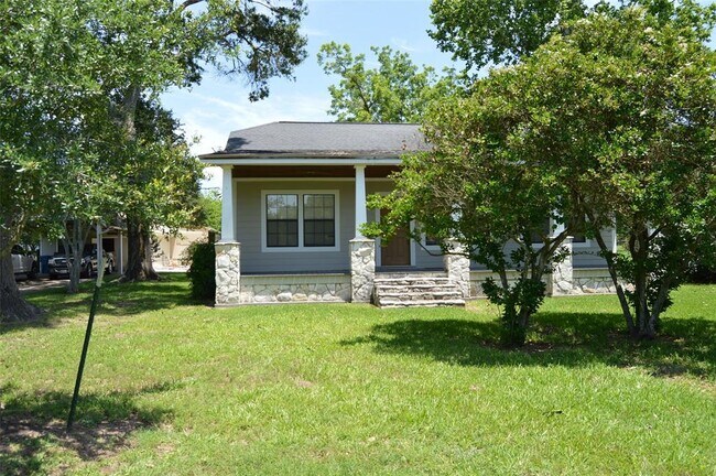 Building Photo - 1410 Field Store Rd