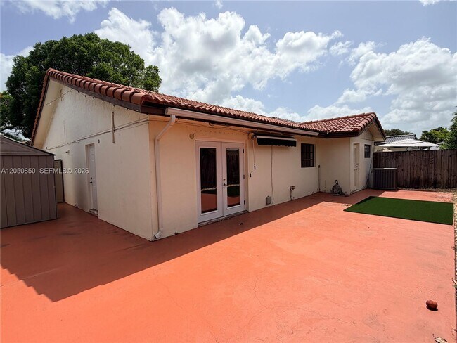 Building Photo - 11307 SW 74th Terrace