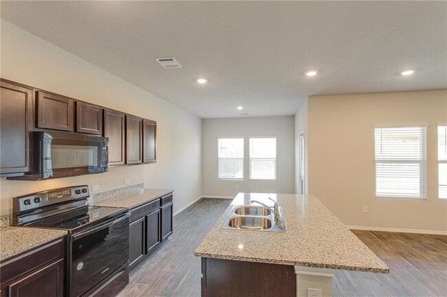 Building Photo - 15201 Siberian Elm Ln