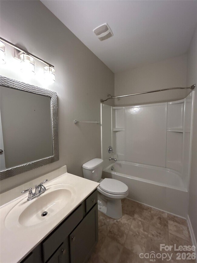 Building Photo - 157 Millen Dr