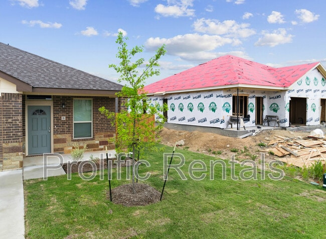 Building Photo - 101 Leon Ln