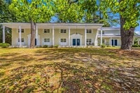 Building Photo - 2326 Barrington Cir