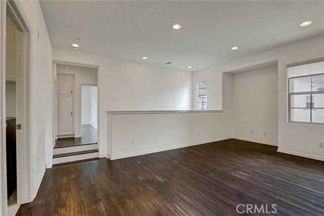 Building Photo - 28251 Via Del Mar