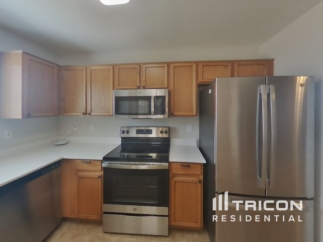 Building Photo - 6837 W Gary Way