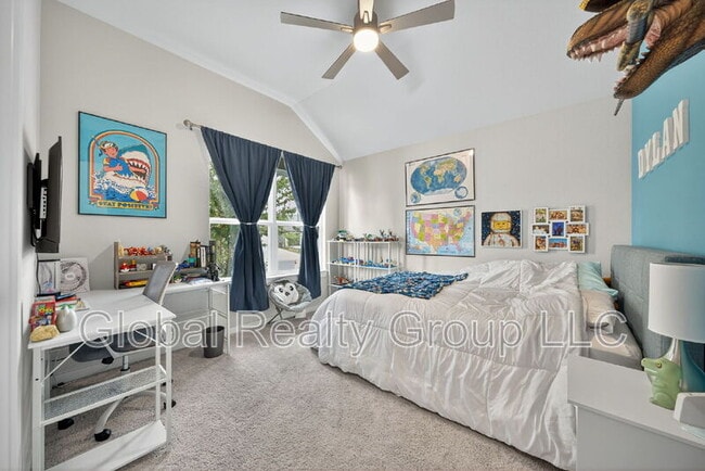 Building Photo - 2227 Quince Ave