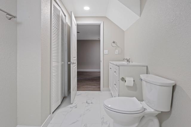 Building Photo - 5829 Winnetka Ave N