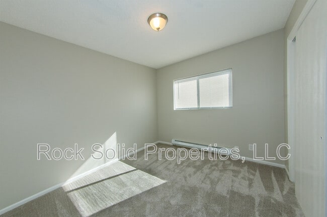 Building Photo - 714 Dell Range Blvd