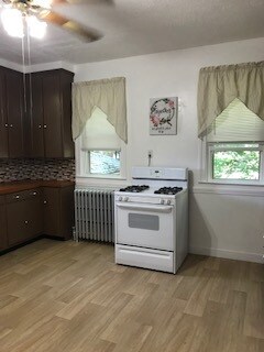 kitchen - 5 Brookfield Rd