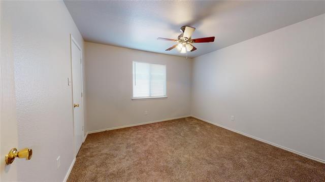 Building Photo - 2015 Gardenia Dr
