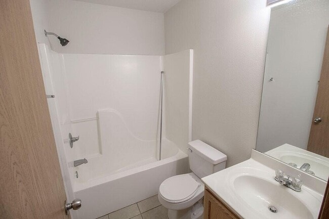 Building Photo - 1529 Bodie Dr