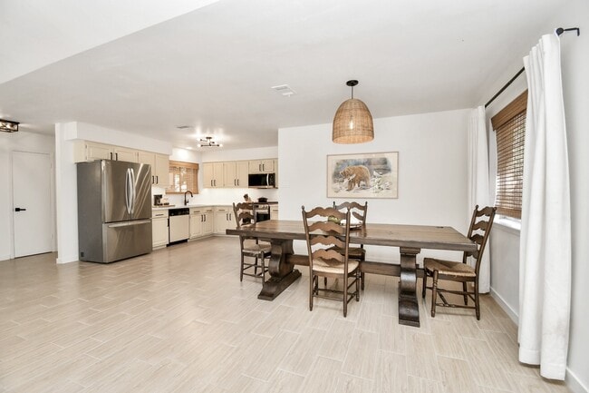 Building Photo - 59 S Waxberry Rd