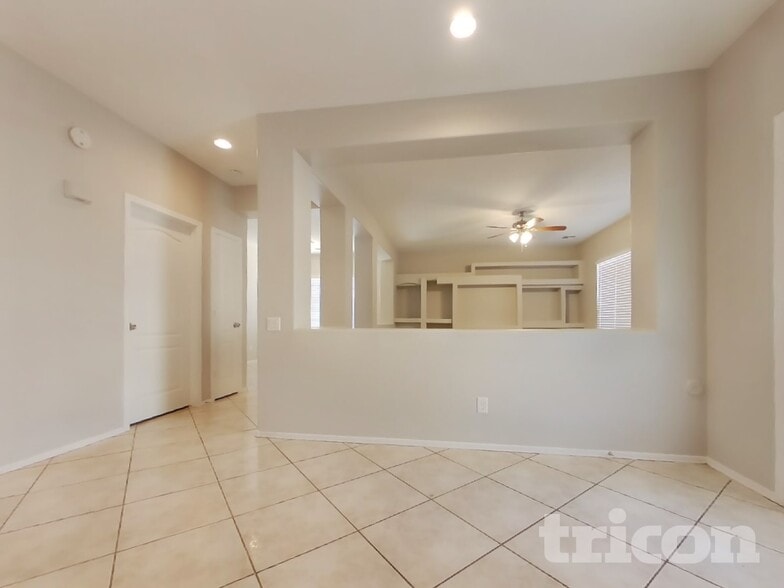 Building Photo - 9406 W Berkeley Rd