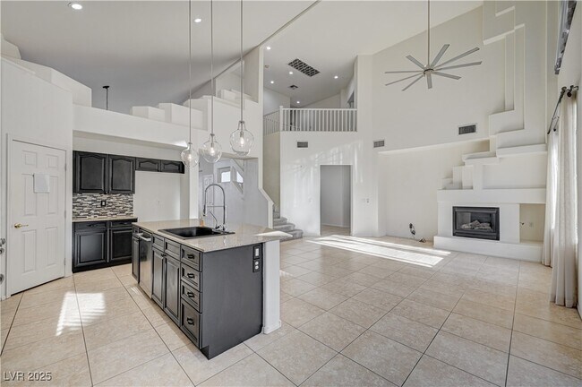 Building Photo - 57 Voltaire Ave