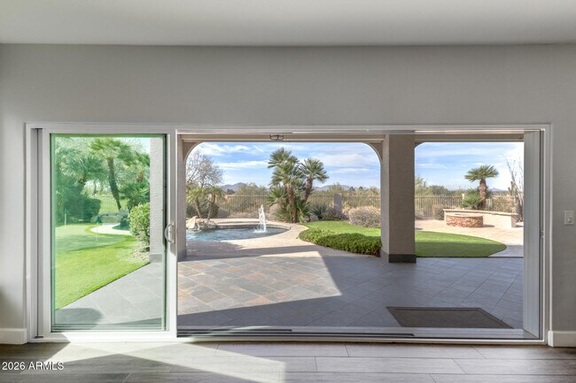 Building Photo - 11900 N 114th Way