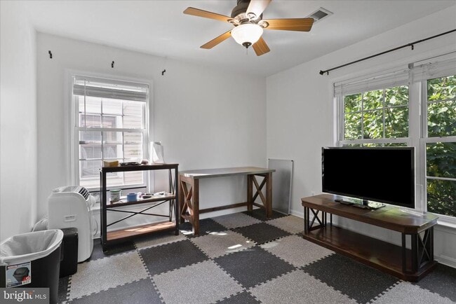 Building Photo - 7124 Huntley Creek Pl