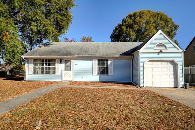 Primary Photo - **Charming Ranch-Style 2-Bedroom Home with...