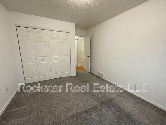 Building Photo - 9022 W Campus Dr