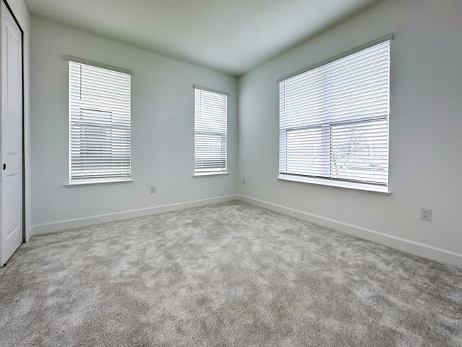 Building Photo - 2046 Packing District Wy