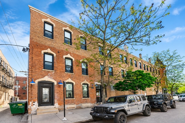 Building Photo - 1717 S Carpenter St