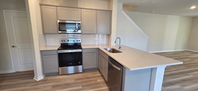 Building Photo - 3315 Canyon Bay Pt
