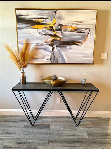 Building Photo - 3526 Ivandell Ave