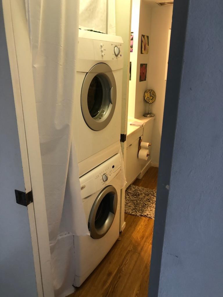 Building Photo - 2345 Ala Wai Blvd