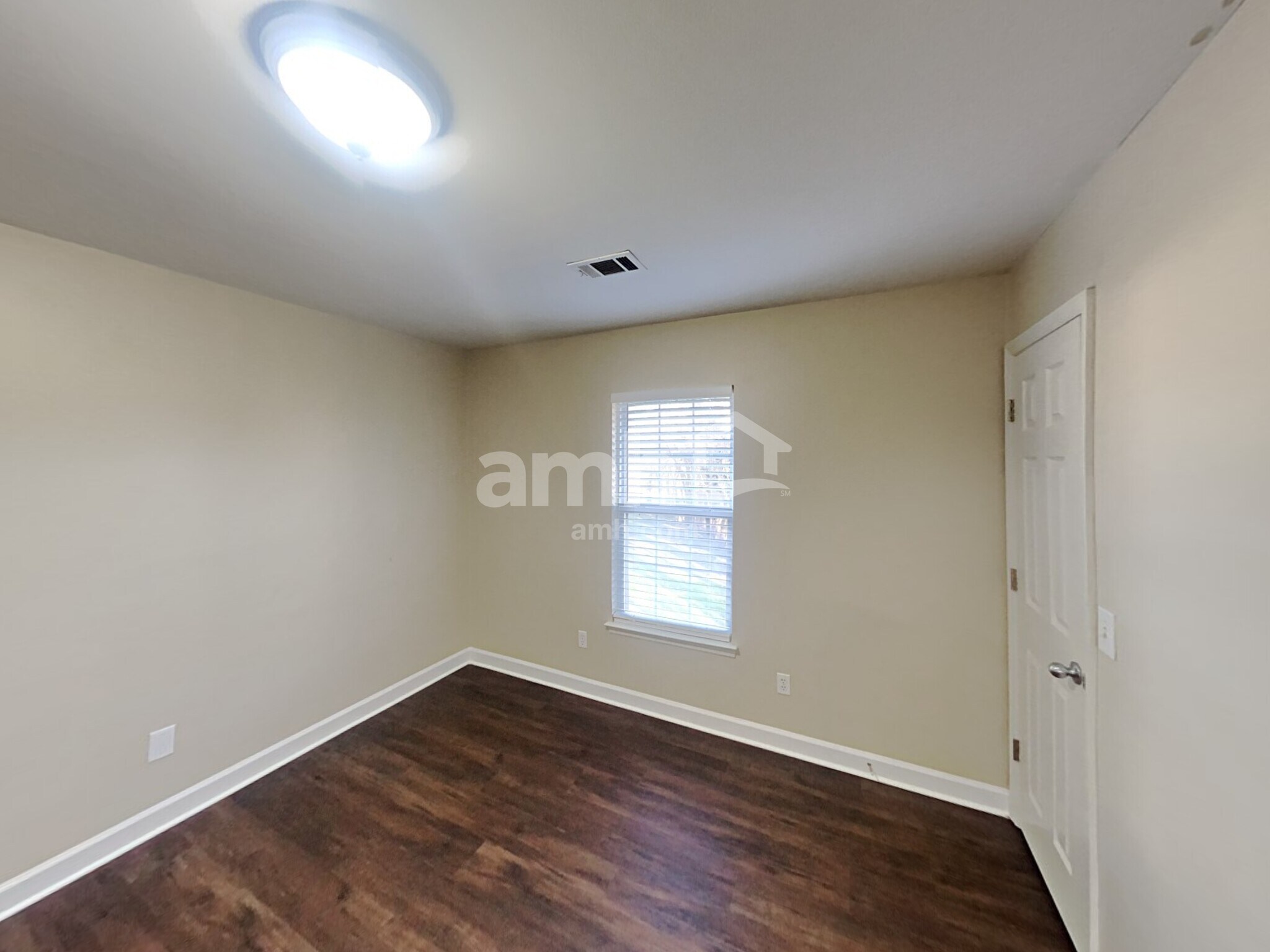 Building Photo - 2953 Beckwith Rd