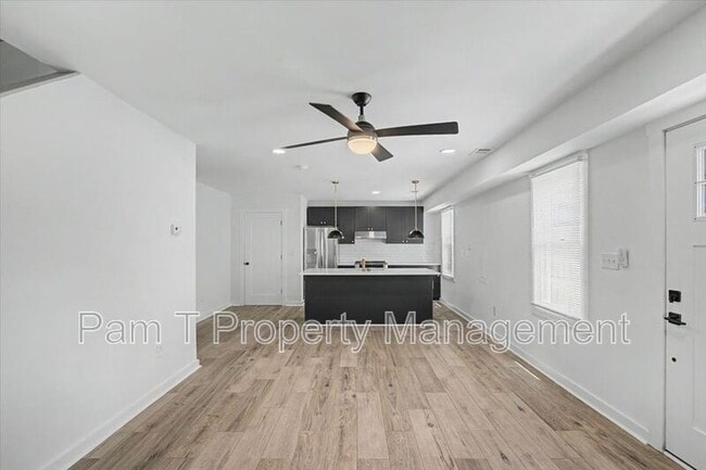 Building Photo - 201 W 37th St