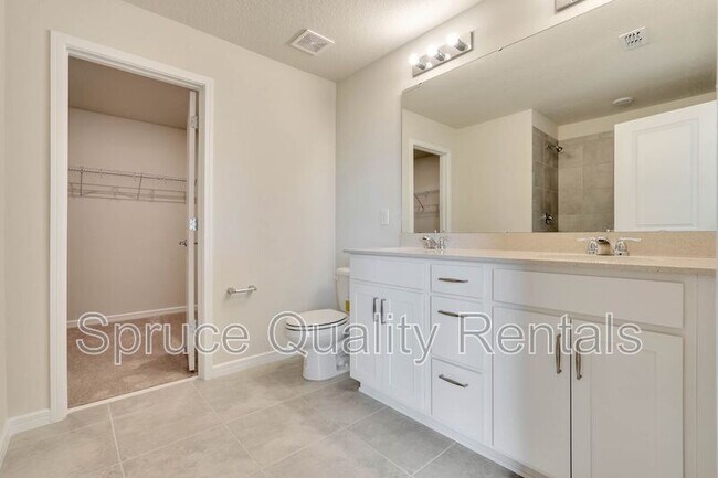 Building Photo - 7756 Syracuse Dr