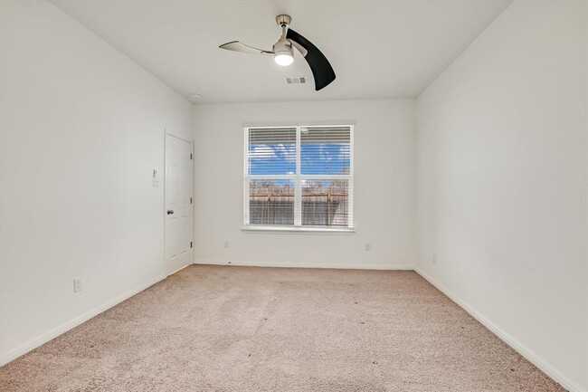 Building Photo - 12814 Meachum Ln