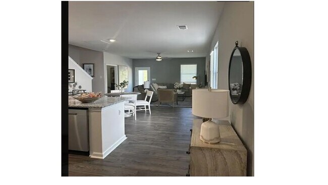 Building Photo - New 4/2.5 Townhome Near Lake Conestee and ...