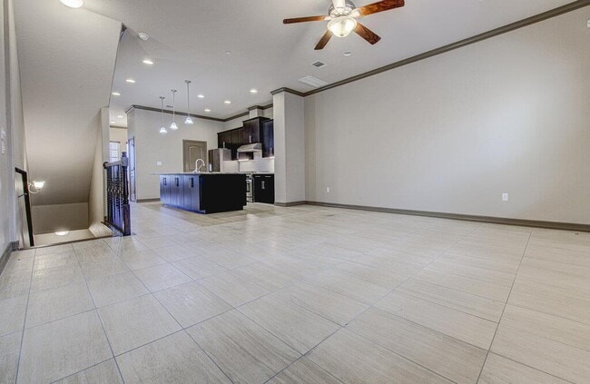 Building Photo - 11825 Terraza Cir