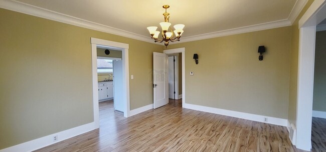 Building Photo - Rare opportunity to live in a stunning 5 B...