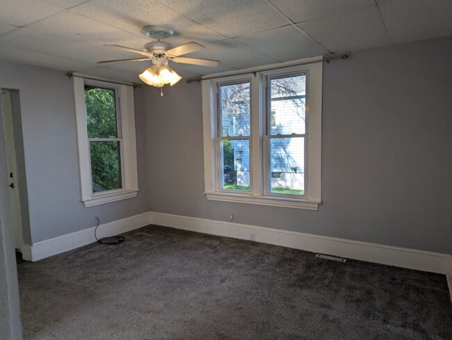 Building Photo - 2707 W 1st St