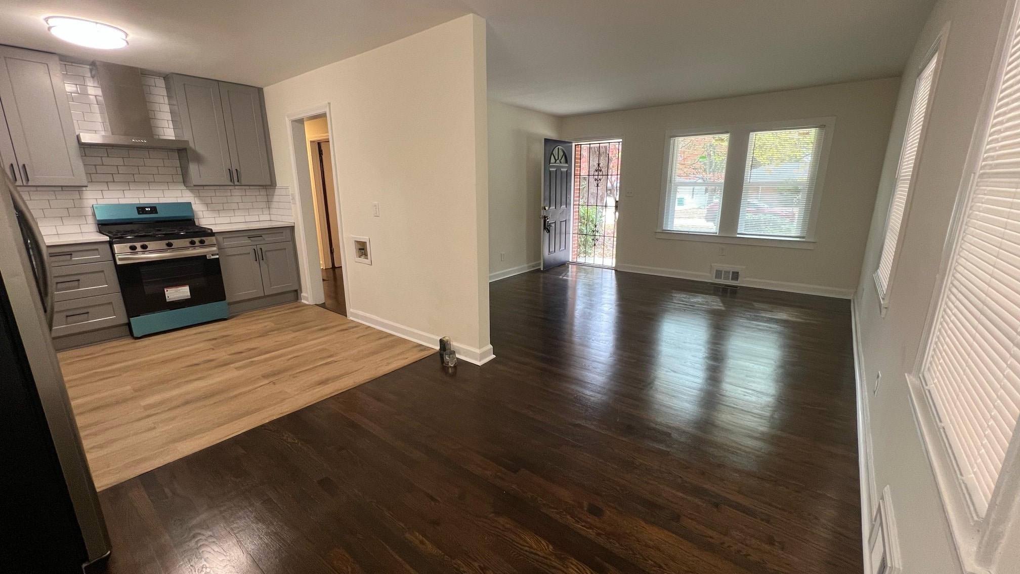 Building Photo - 2800 Long Way