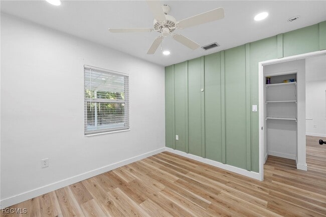 Building Photo - 236 Delray Ave