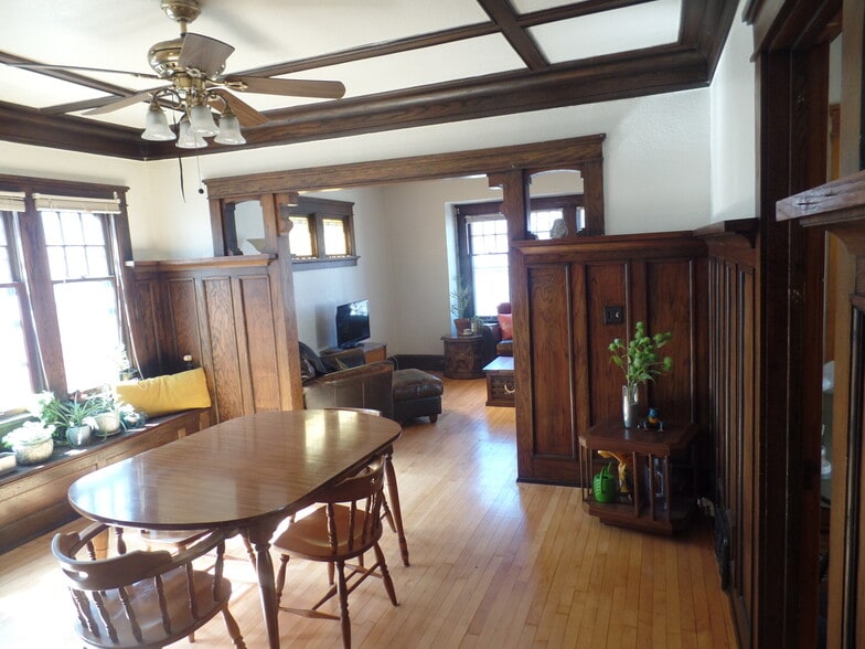 Building Photo - 3466 N Downer Ave