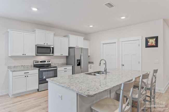 Building Photo - 10992 Coues Dr