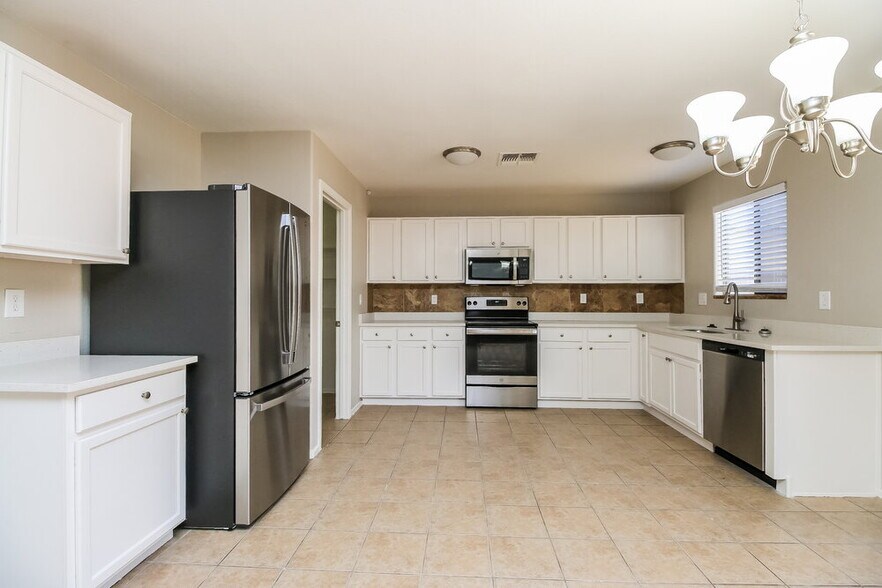 Building Photo - 1861 E Denim Trail