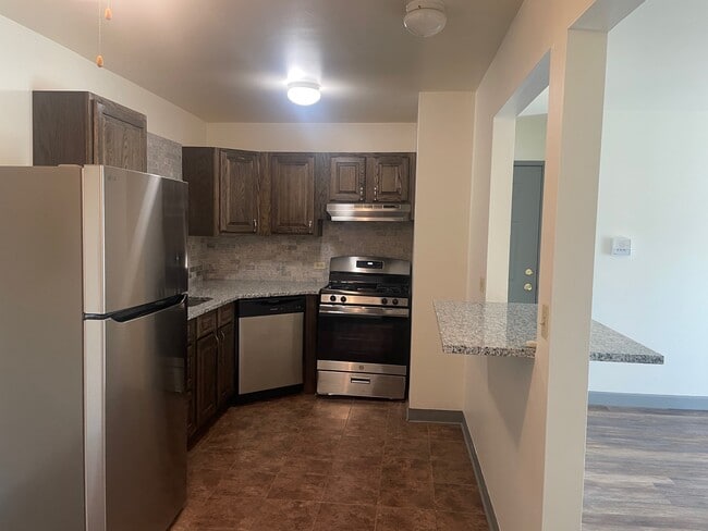 kitchen - Willow Run of Crest Hill