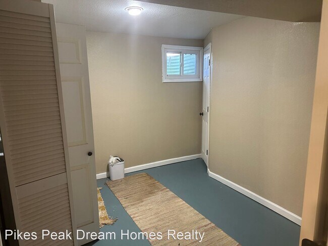 Building Photo - 5 br, 2 bath House - 4234 Morley Drive