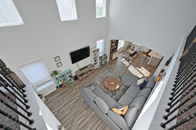 Building Photo - 6514 Marsh Ln