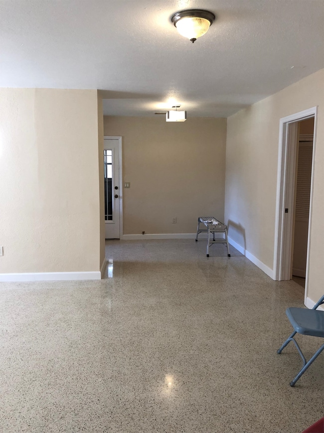 Building Photo - 414 Union St