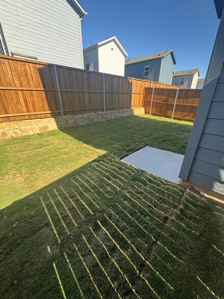 Building Photo - 12169 Steeplechase Dr