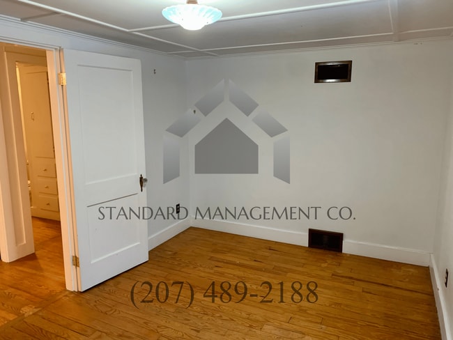 Building Photo - Charming Waterville Home with 3 Bedrooms and 2 Baths