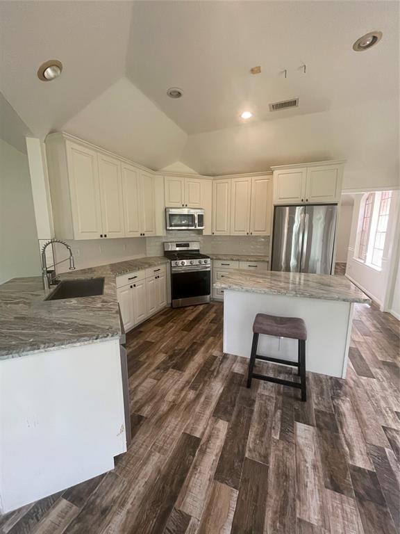 Building Photo - 11306 Yorkshire Oaks Dr